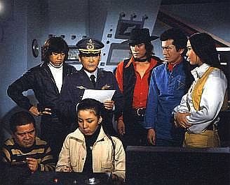 front: Ouiwa, Daita; Zero Zero Seven; back: Asuka, Kenji; Commander Edogawa, Kenpachi; Shinmei, Akira; Kaijou, Tsuyoshi; Peggy Matsuyama